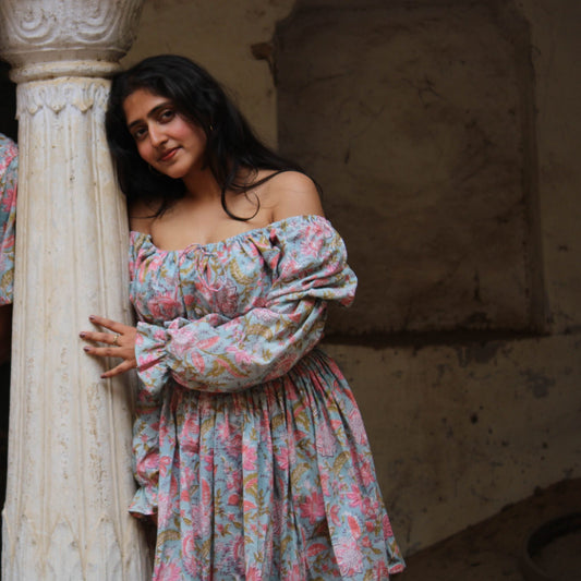 Guldaudi Dress